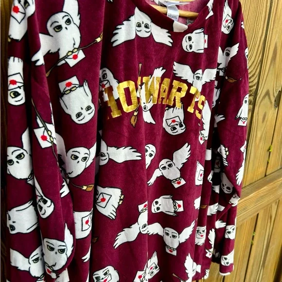 Harry Potter Gold Hogwarts Owl Sleep Wear Pajama PJ Top Super Soft Sz. Large - Picture 5 of 6